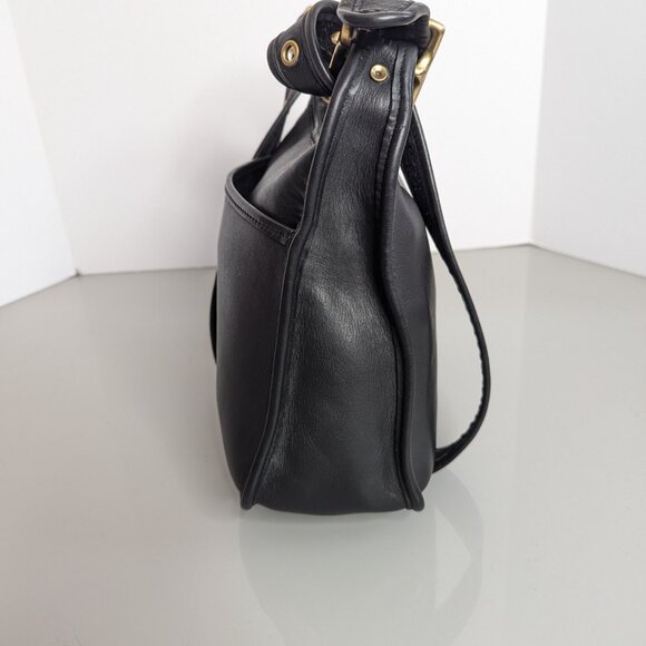 Coach Vintage Black Legacy Zip Shoulder Bag 9966 90's Leather Brass Hardware - Picture 5 of 10